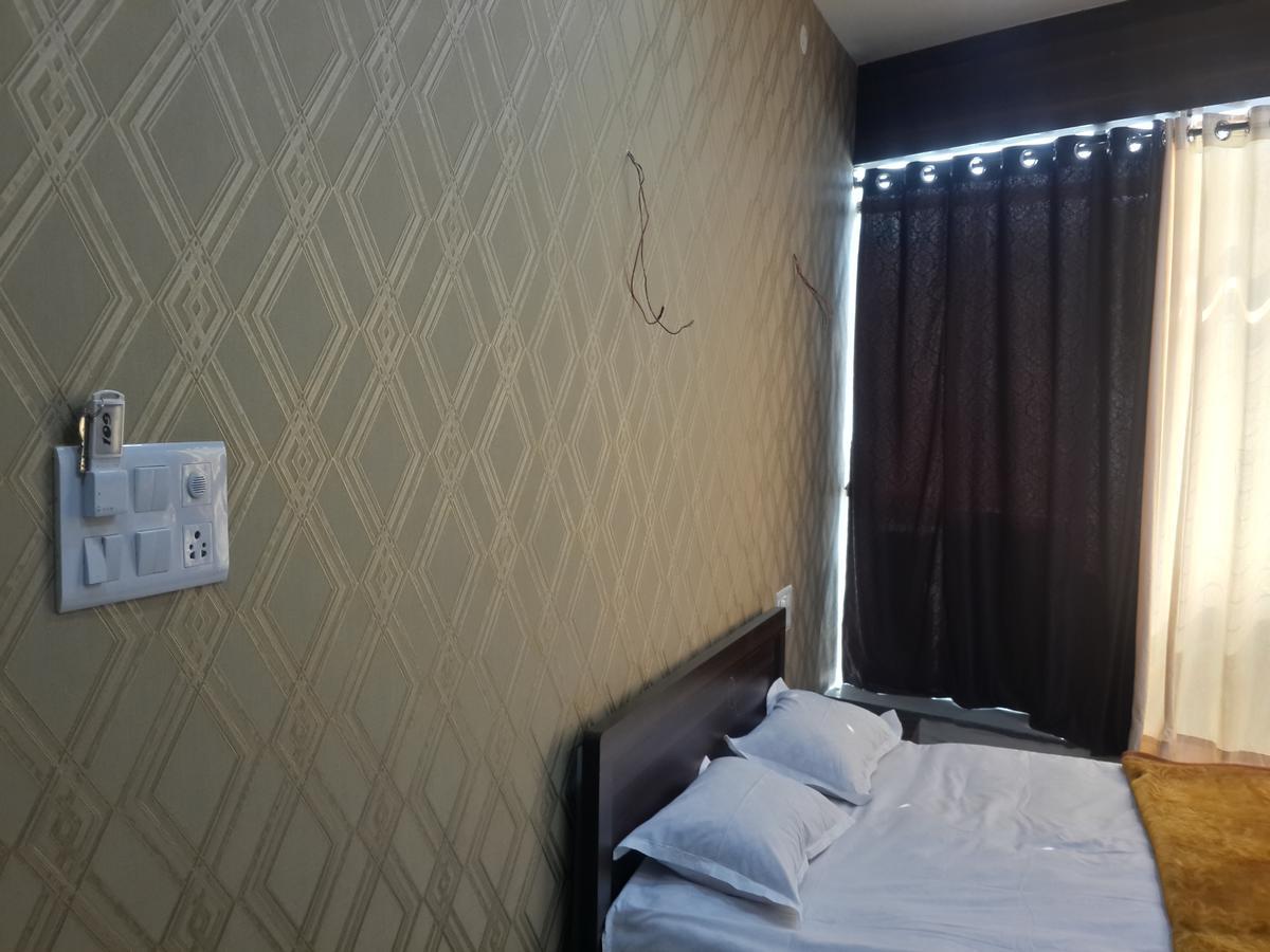 Hotel Holiday Era Opposite Railway Station أورانغاباد المظهر الخارجي الصورة
