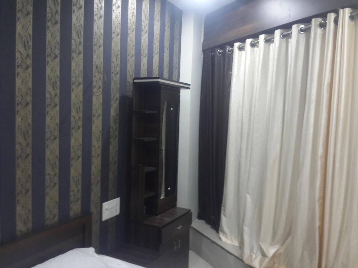 Hotel Holiday Era Opposite Railway Station أورانغاباد المظهر الخارجي الصورة